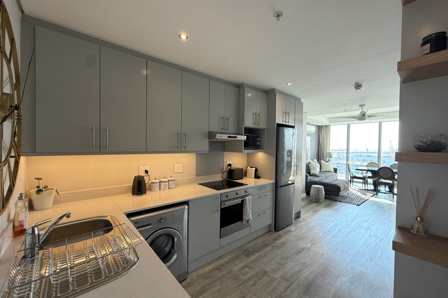 1 Bedroom Property for Sale in Foreshore Western Cape